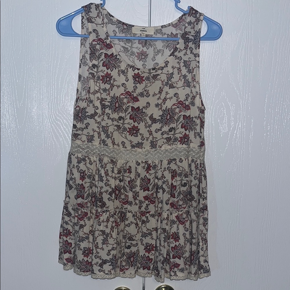 Entro Floral & Lace Sleeveless Top